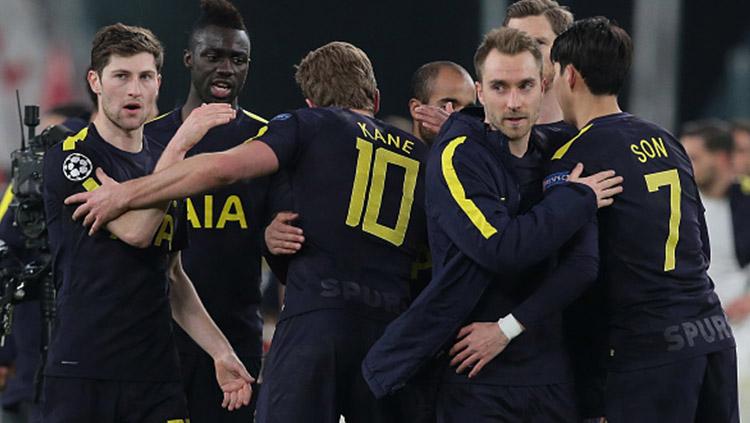 Aksi selebrasi para pemain Tottenham Hotspur. Copyright: INDOSPORT