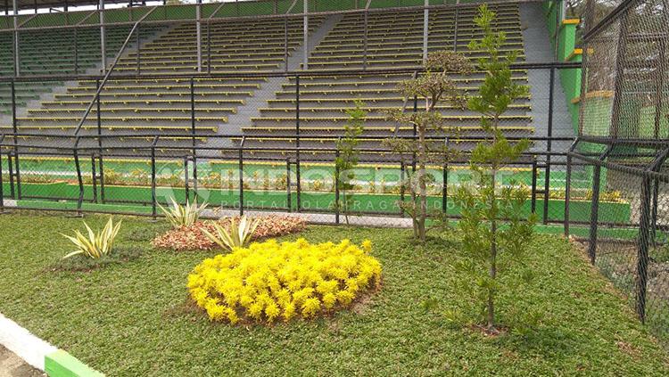 Kondisi terkini Stadion Teladan Medan. Copyright: INDOSPORT/Kesuma Ramadhan