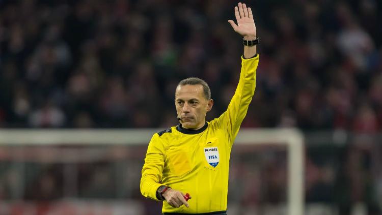 Cuneyt Cakir, wasit asal Turki Copyright: espn.com