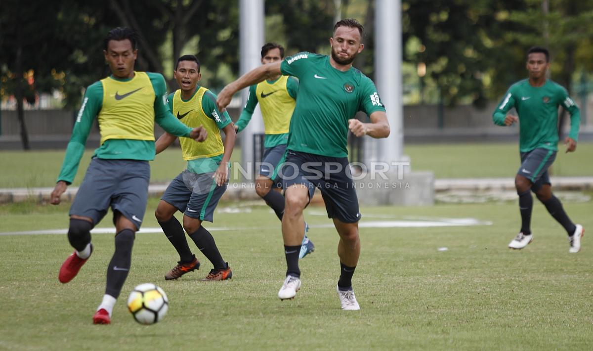 Latihan Timnas U-23 Copyright: Herry Ibrahim/Soicaumienbac.cc