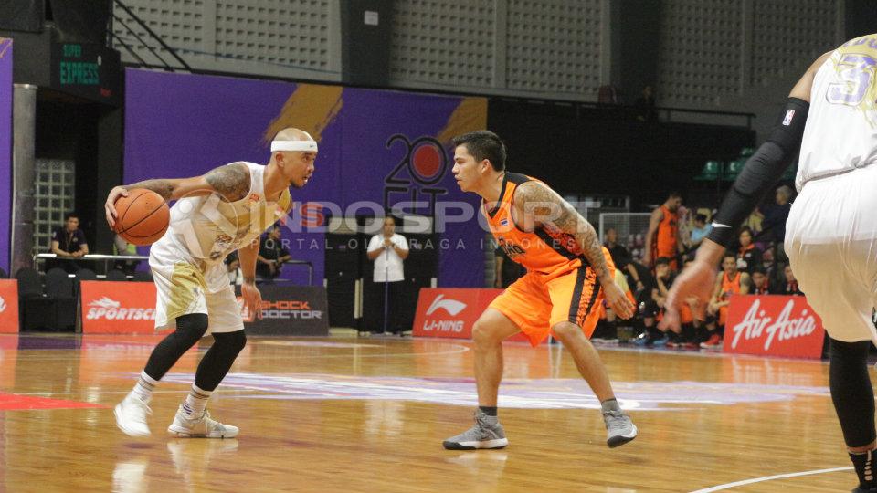 CLS Knights vs Mono Vampire. - INDOSPORT