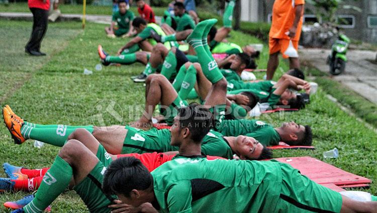 Latihan Semen Padang Copyright: Taufik Hidayat/INDOSPORT