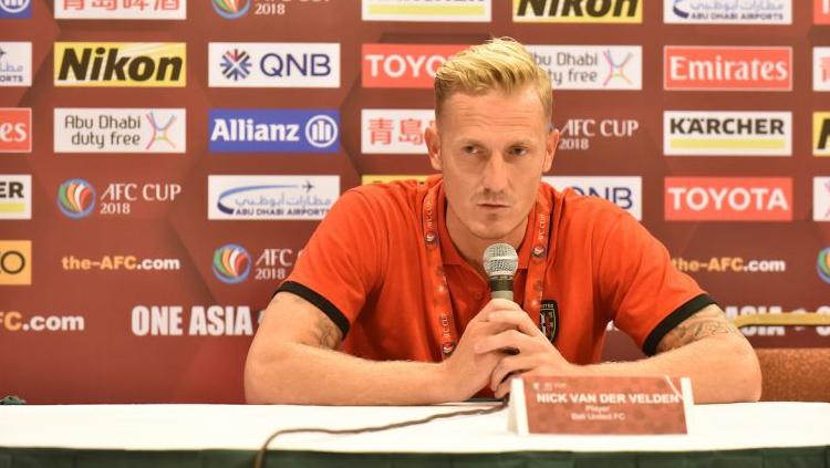 Nick van der Velden dalam jumpa pers.