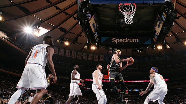 Situasi pertandingan antar Golden State Warriors vs New York Knicks. Copyright: INDOSPORT