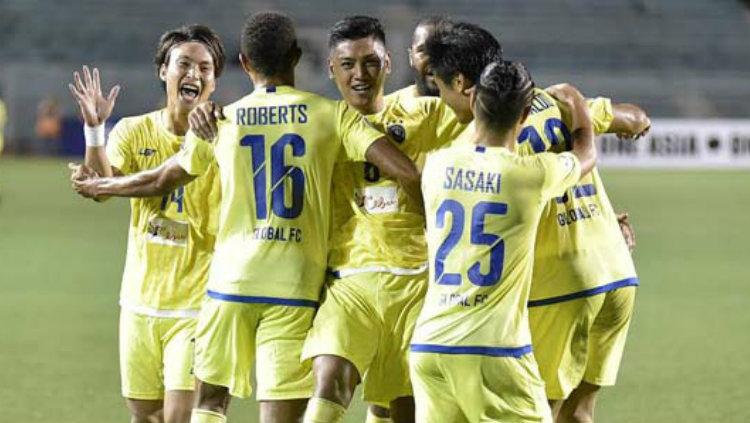 Selebrasi pemain Global Cebu Copyright: Business World