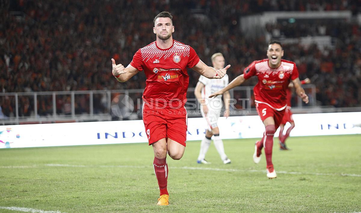Aksi selebrasi Marko Simic usai cetak gol ke gawang Tampines Rovers. Herry Ibrahim