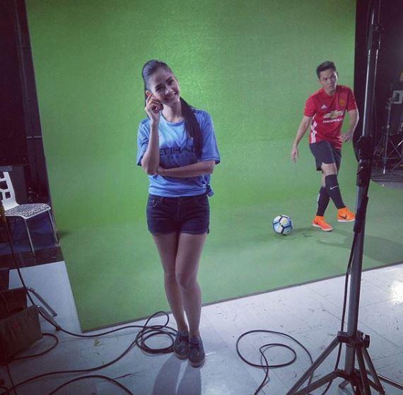 Kartika Berliana, Presenter Cantik Copyright: Istimewa