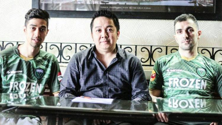 Ali Abedin (Flank) dan Farhad Fakhimzadeh (Pivot) Copyright: Ofisial Vamos Mataram