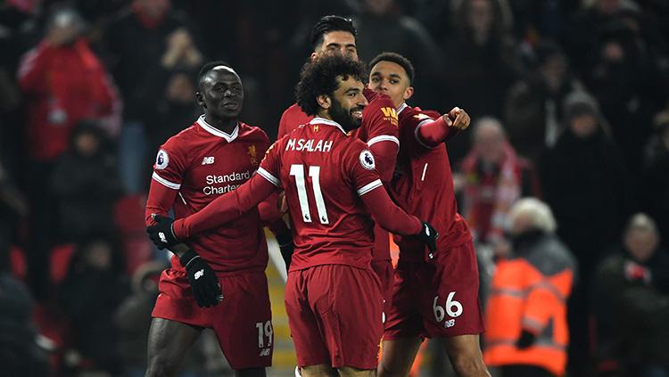 Para pemain Liverpool merayakan gol kedua yang diciptkan Sadio Mane. Copyright: INDOSPORT