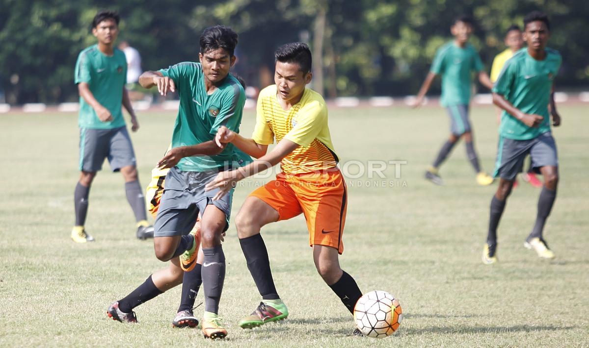 Timnas U-16 vs Academy Babek Copyright: Herry Ibrahim/INDOSPORT