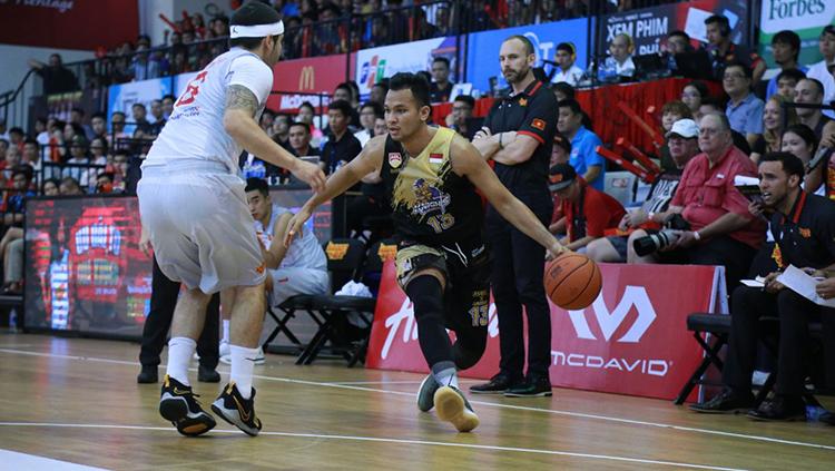 CLS Knight Indonesia Vs Saigon Heat Copyright: Istimewa