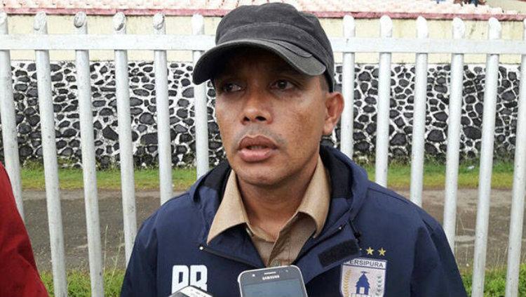 Manajemen klub Liga 1 Persipura Jayapura tetap santai menyikapi situasi dan kondisi di tengah pandemi virus corona (COVID-19).