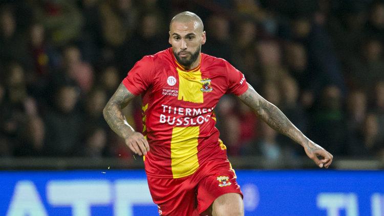Ternyata nilai transfer legiun Belanda keturunan Indonesia Joey Suk mendekati total belanja pemain 3 klub Liga 1 2020.