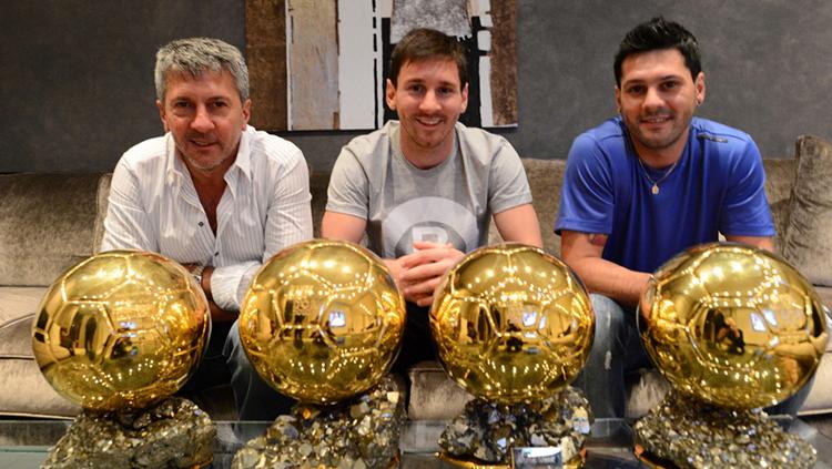 Lionel Messi bersama sang kaka, Mathias Messi (kanan). - INDOSPORT