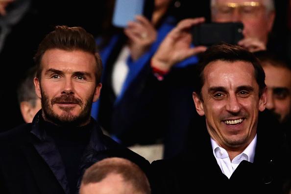 Gary Neville mantan pemain Man United, bersama Beckham. Copyright: INDOSPORT