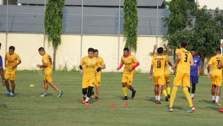 Latihan Bhayangkara FC Copyright: Fitra Herdian/INDOSPORT