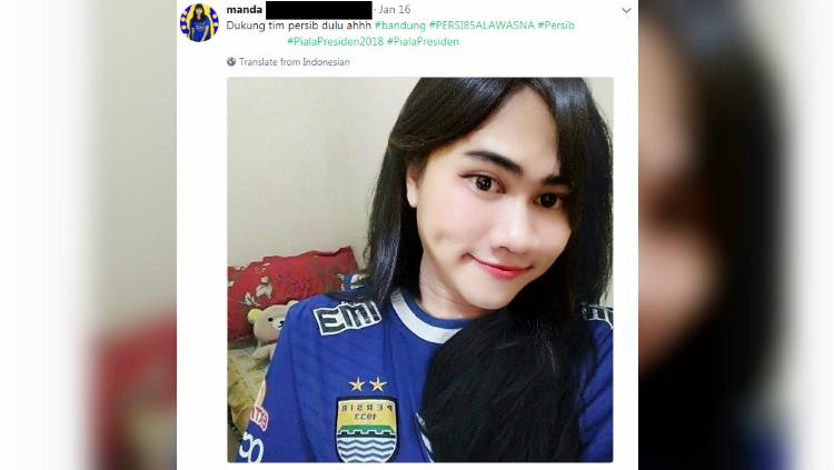 Manda, Waria pendukung Persib Bandung Copyright: Twitter