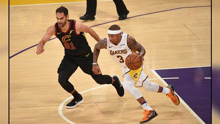 Isaiah Thomas (kanan), pemain bintang LA Lakers.