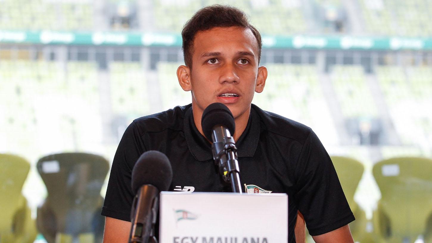 Followers instagram FC ViOn Zlate Moravce langsung melonjak drastis seiring bergabungnya Egy Maulana Vikri ke klub Liga Slovakia tersebut.