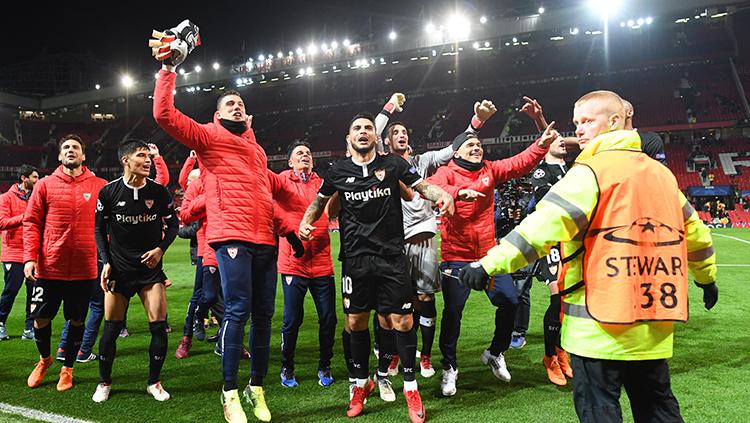 Aksi selebrasi tim Sevilla menang atas Man United. Copyright: INDOSPORT