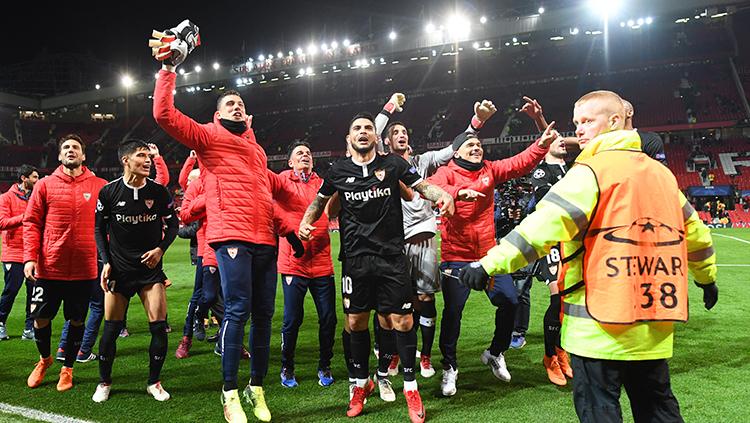 Aksi selebrasi tim Sevilla menang atas Man United.