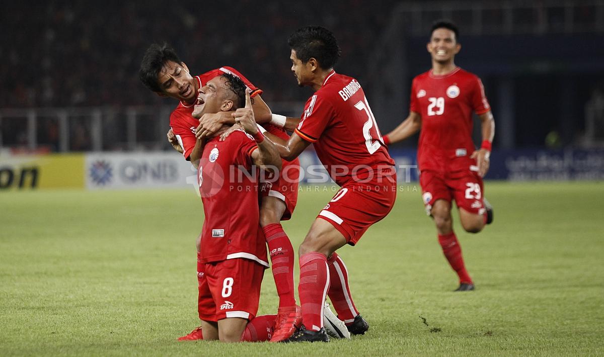 Selebrasi para pemain Persija Jakarta atas gol yang diciptakan Addison Alves.