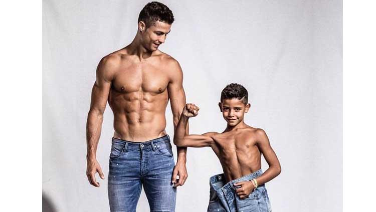 Ronaldo dan Ronaldo Jr. Copyright: instagram