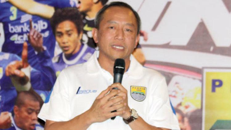 Direktur Utama (Dirut) klub Liga 1 2020 Persib Bandung, Glenn Sugita, menyerukan aksi nyata lawan virus corona (covid-19) yang melanda Indonesia dan dunia. - INDOSPORT