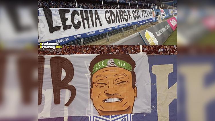 Spanduk Ultras Lech Poznan. Copyright: Istimewa