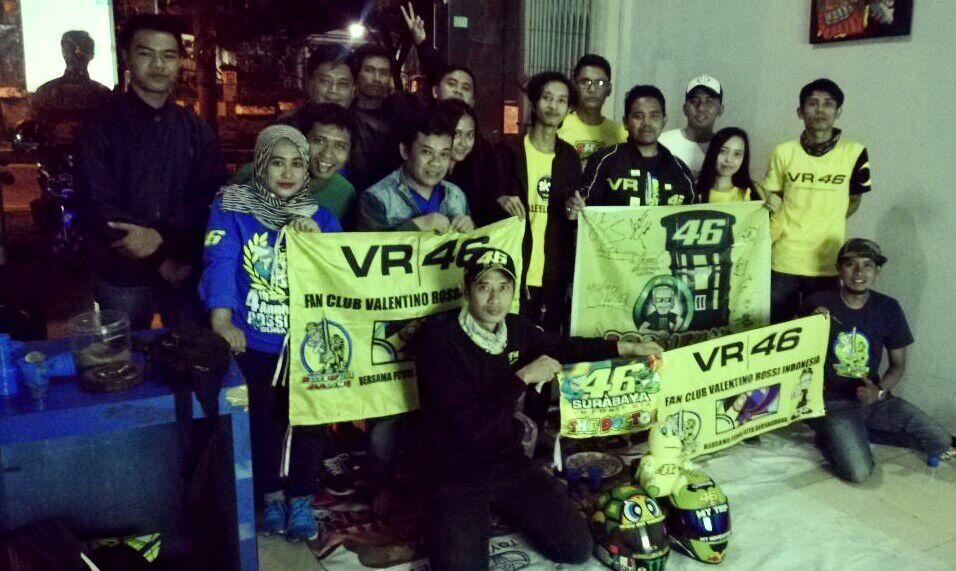 Keseruan Nobar FCVRI Regional Malang Copyright: Fans Club Valentino Rossi Indonesia