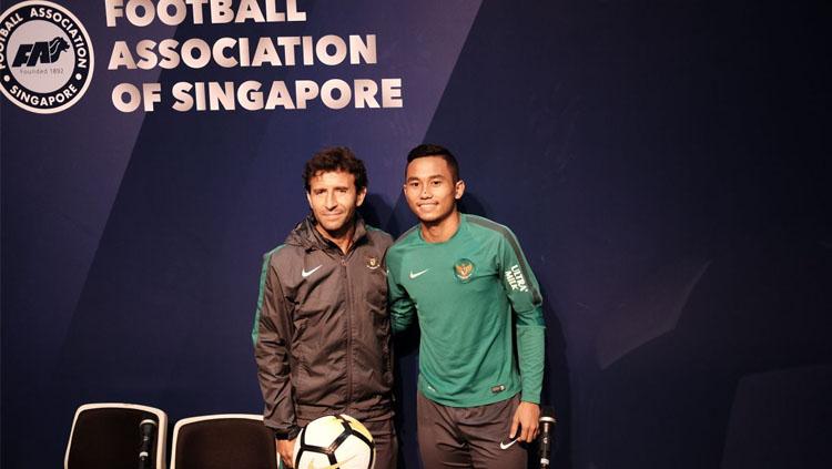 Pelatih Timnas Indonesia, Luis Milla dan Ricky Fajrin, bek sayap Timnas Indonesia. Copyright: PSSI