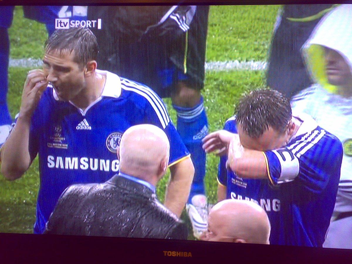 John Terry sangat emosional di laga final Liga Champions 2007/2008 Copyright: Twitter