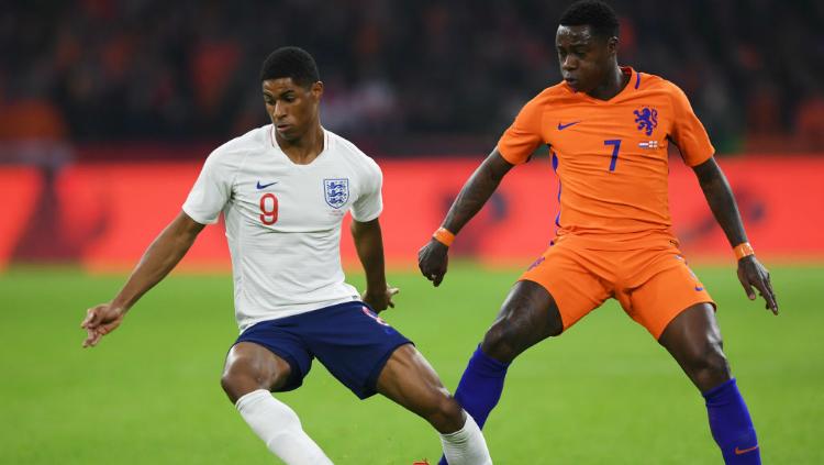 Belanda vs Inggris. - INDOSPORT