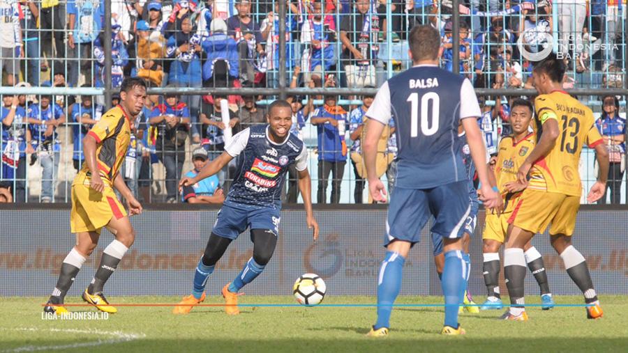 Arema FC vs Mitra Kukar