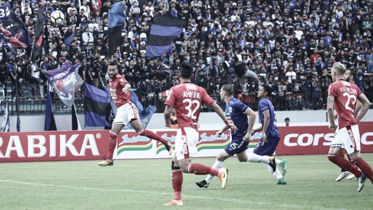 Situasi pertandingan PSIS Semarang vs Bali United.