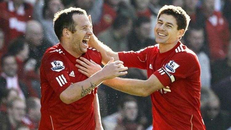 Charlie Adam dan Steven Gerrard di Liverpool. Copyright: Getty Images