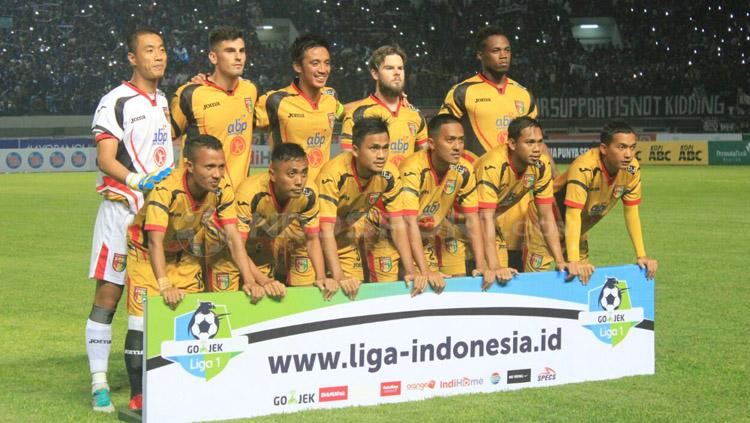 Skuat Mitra Kukar. Copyright: Arif Rahman/INDOSPORT