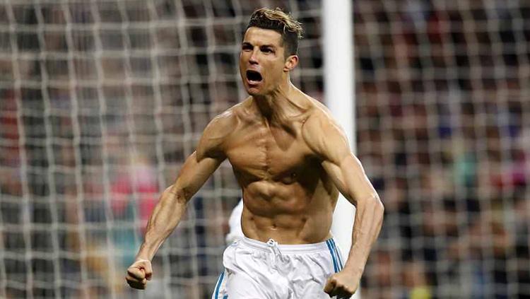 Cristiano Ronaldo berhasil membawa Real Madrid menuju semifinal Liga Champions setelah menang atas Juventus dengan skor 4-3. - INDOSPORT
