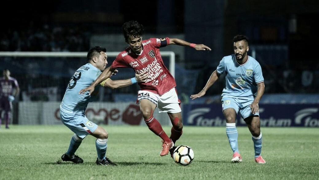 Persela Lamongan vs Bali United