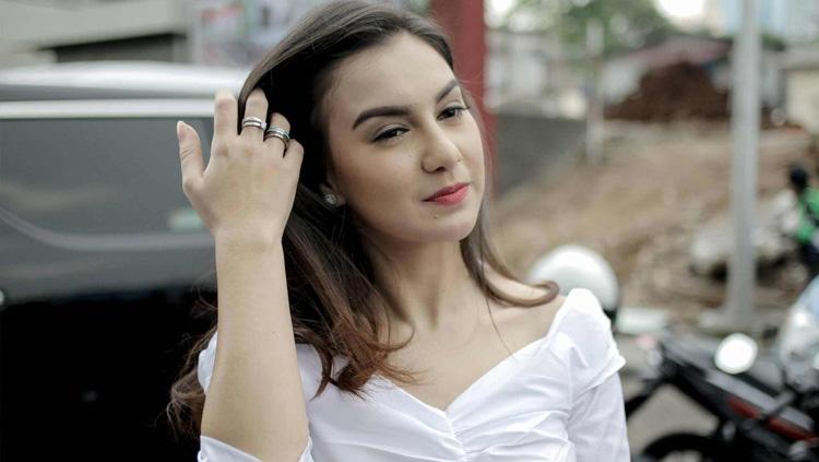 3 Olahraga yang Bikin Tubuh Indah Irish Bella - INDOSPORT