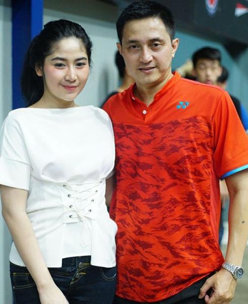 Potret Cantik Cica Andjani Kekasih Ricky Subagja - INDOSPORT