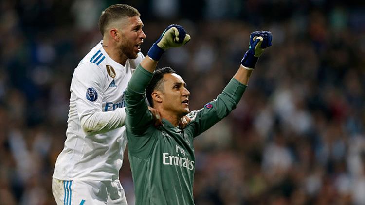 Keylor Navas (kanan) dan Sergio Ramos, dua pemain bintang Real Madrid.
