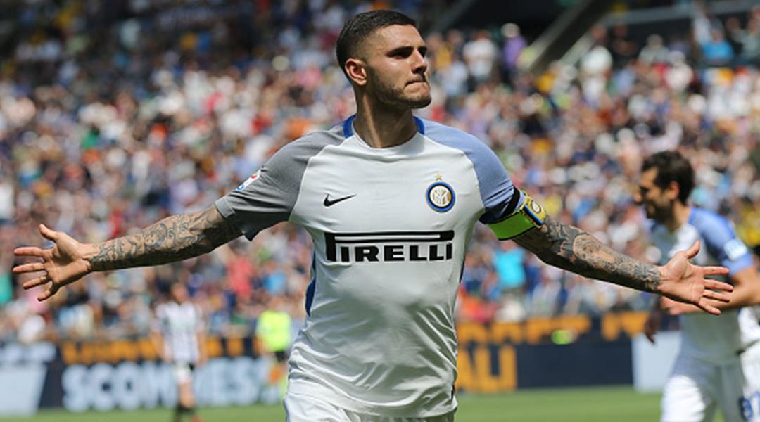 Striker Inter Milan, Mauro Icardi berselebrasi usai mencetak gol ke gawang Udinese.