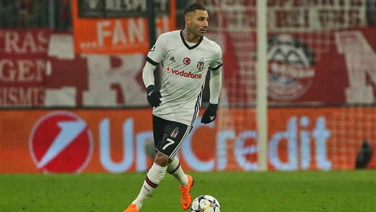 Ricardo Quaresma tampil berseragam Besiktas. Copyright: INDOSPORT