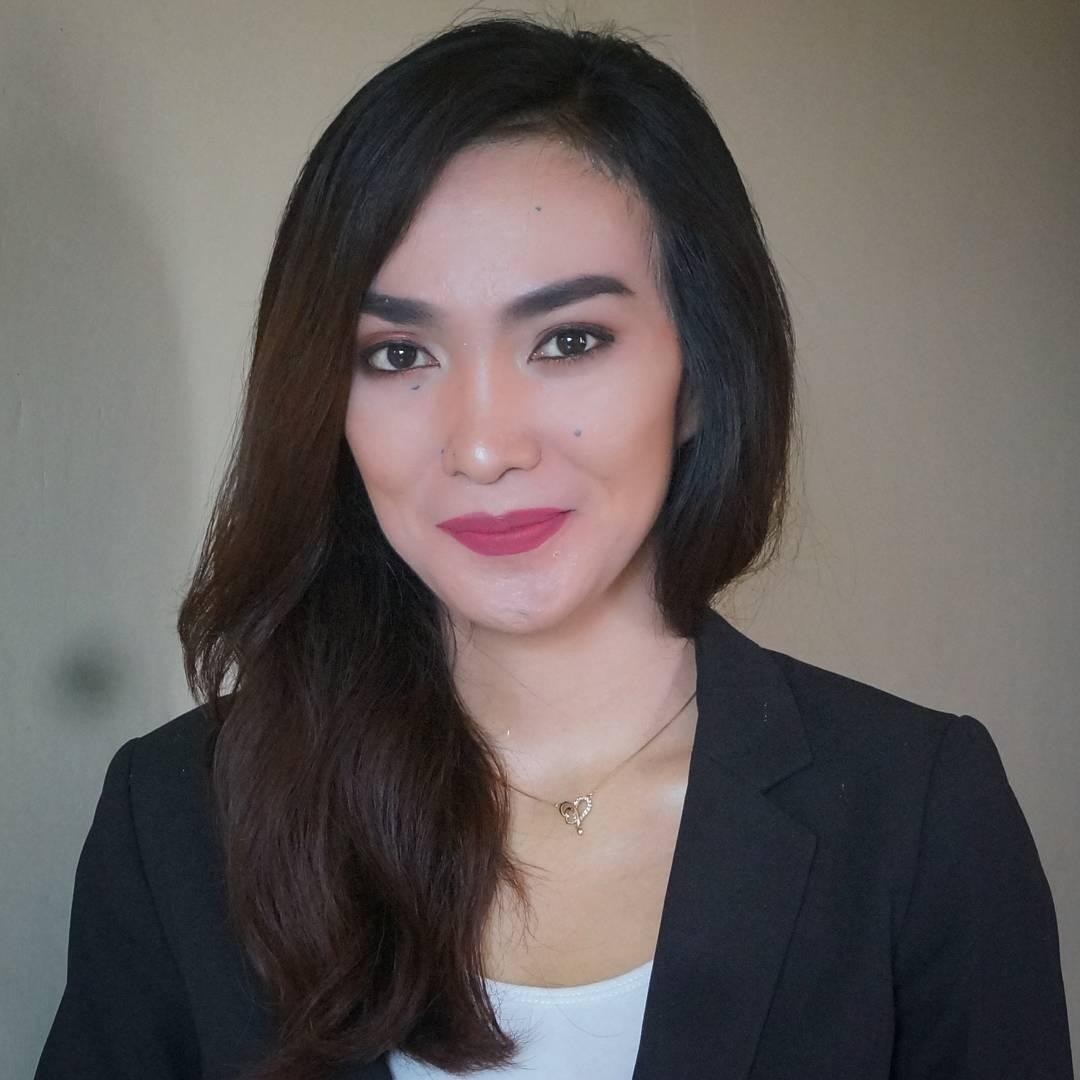 Sally Atyasasmi, manajer Persibo Bojonegoro Copyright: instagram @sallyastya