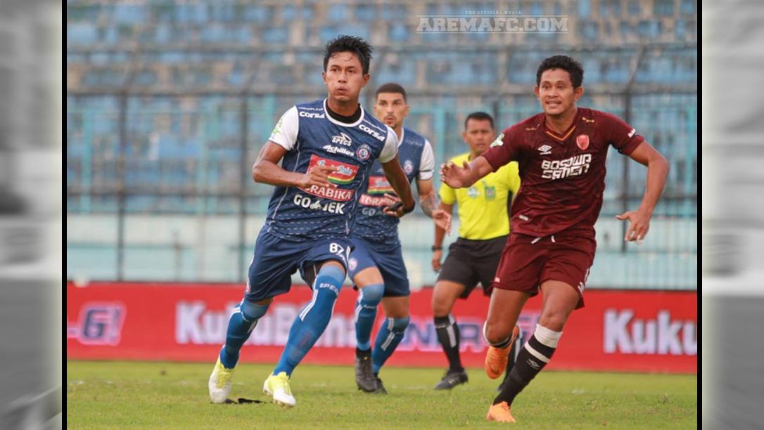 Arema FC vs PSM Makassar.