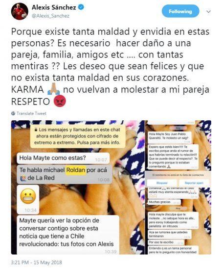 Postingan Alexis Sanchez yang berisi chat wartawan pada sang kekasih. Copyright: Twitter
