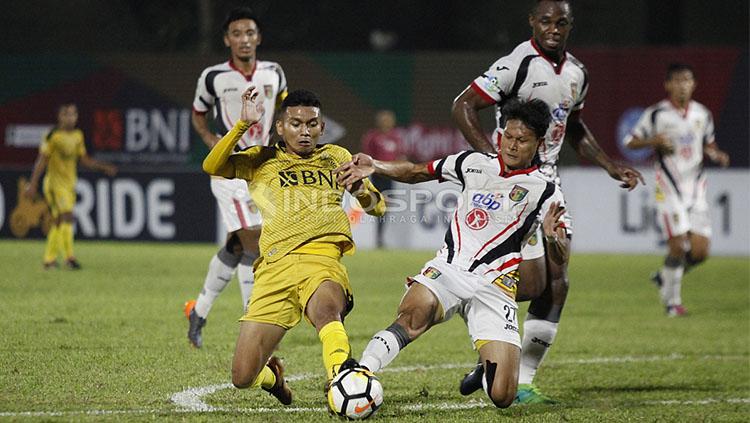 Bhayangkara FC vs Mitra Kukar.