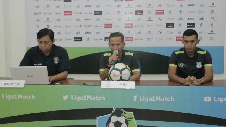 Konferensi pers jelang laga Mitra Kukar vs PSMS.