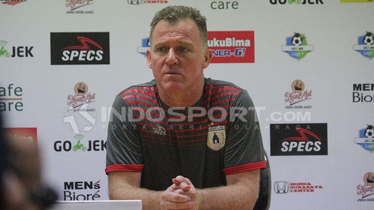 Tepat pada hari ini, tepat 2 tahun yang lalu, 6 Juli 2018, manajemen Persipura Jayapura mengumumkan Amilton Silva de Oliveira sebagai pelatih baru untuk menggantikan pelatih asal Inggris, Peter Butler.